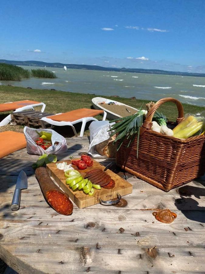 Beach Resident Balatonszárszó Exterior foto