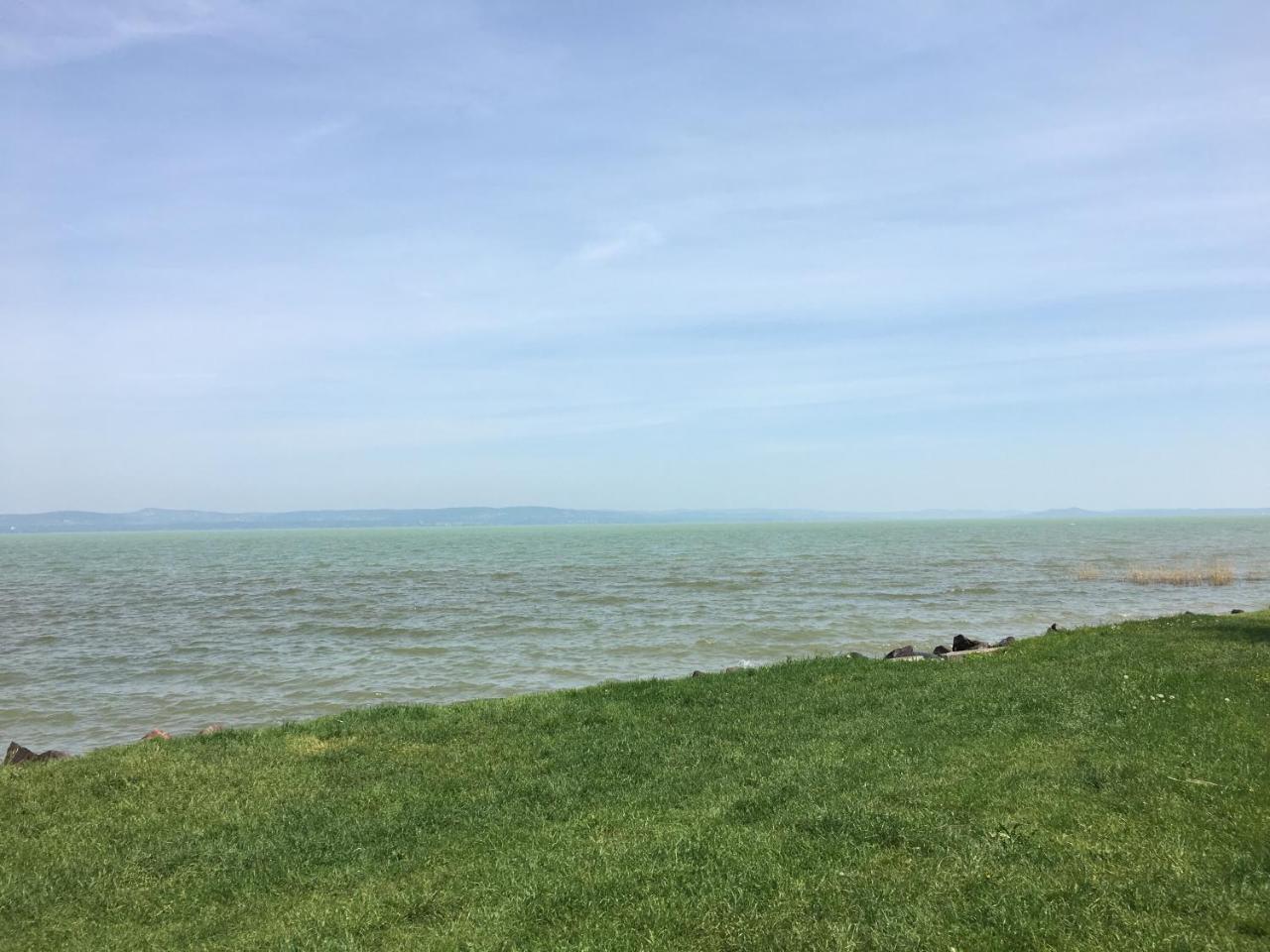 Beach Resident Balatonszárszó Exterior foto